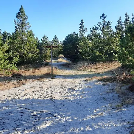 度假居 6 Person In *