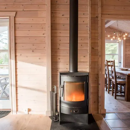 度假居 6 Person In *