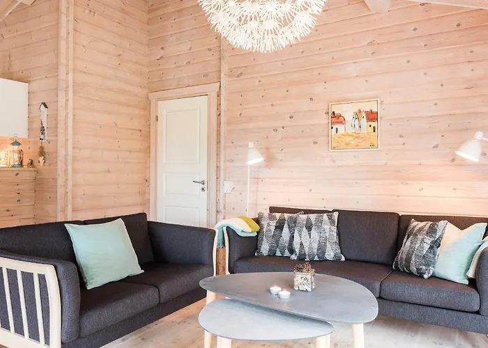 بيت للعطل 6 Person In *